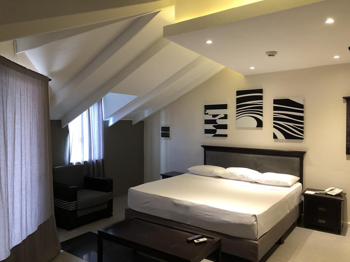 Curacao Suites Hotel Вилемстад Екстериор снимка