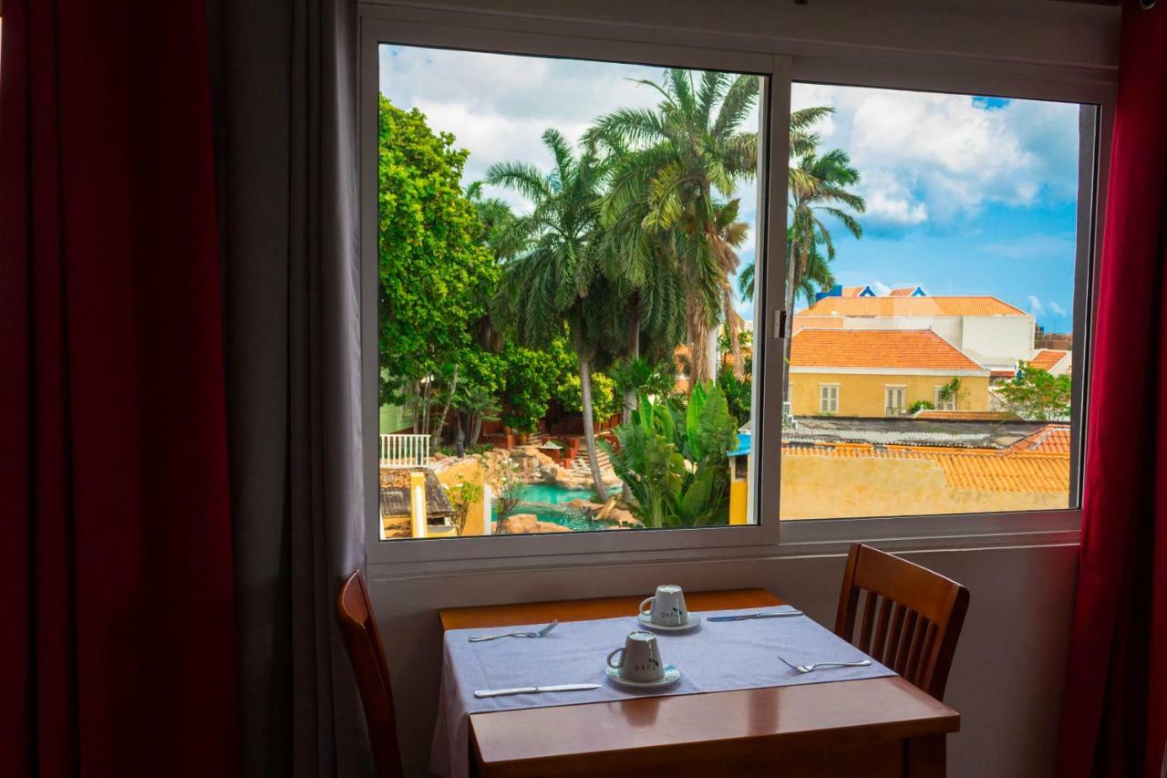 Curacao Suites Hotel Вилемстад Екстериор снимка