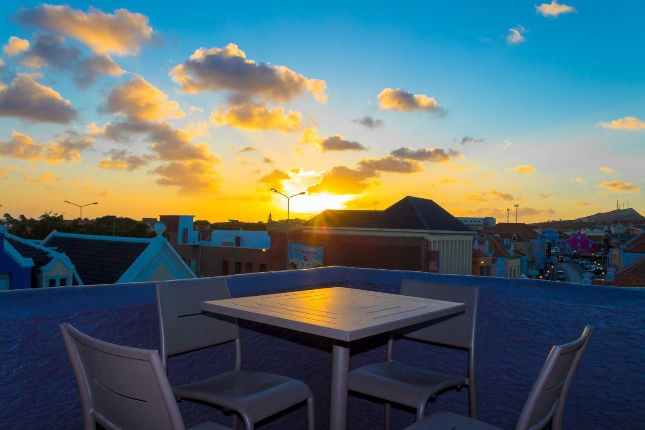 Curacao Suites Hotel Вилемстад Екстериор снимка