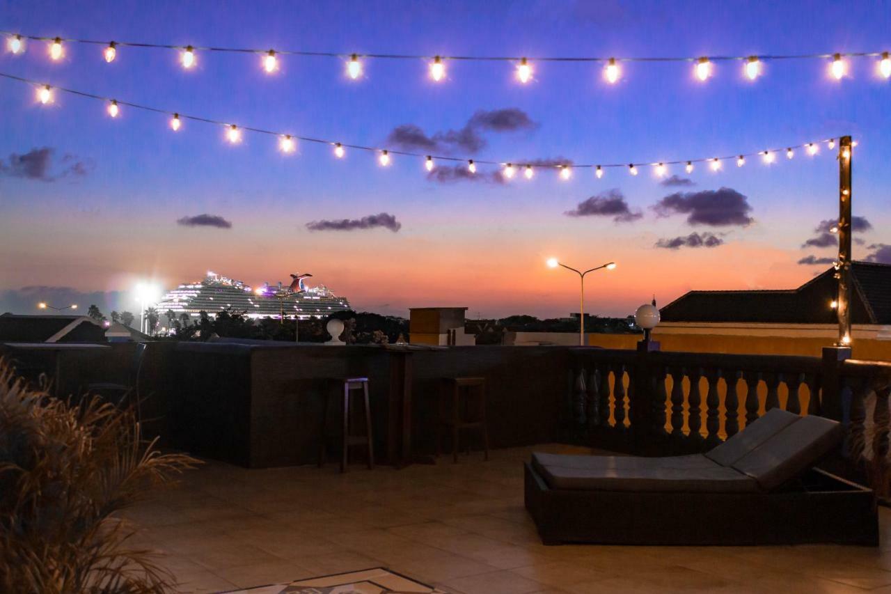 Curacao Suites Hotel Вилемстад Екстериор снимка