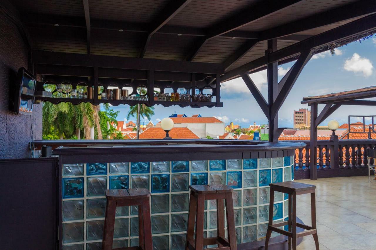 Curacao Suites Hotel Вилемстад Екстериор снимка
